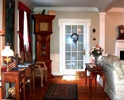 Magnolia Manor B&B Inn Уилямсбърг Екстериор снимка
